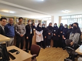 تیم مدیریت بیمارستان به همراه کارکنان به دلیل روز کتابدار در کتابخانه واحد حاضر شدند